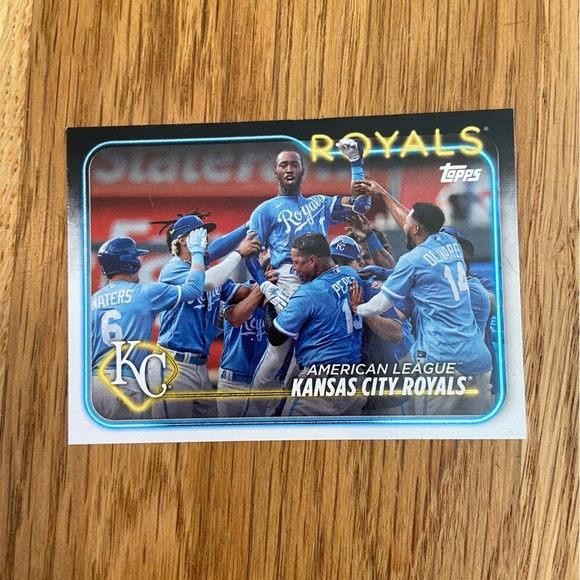 Topps MLB Baseball Cards Collection - Picture 3 of 7